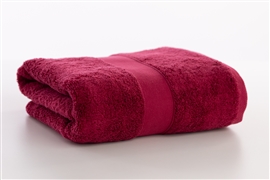 NEFRETETE Ręcznik ALPACA WARMTH 550 GSM 90x160 rasberry